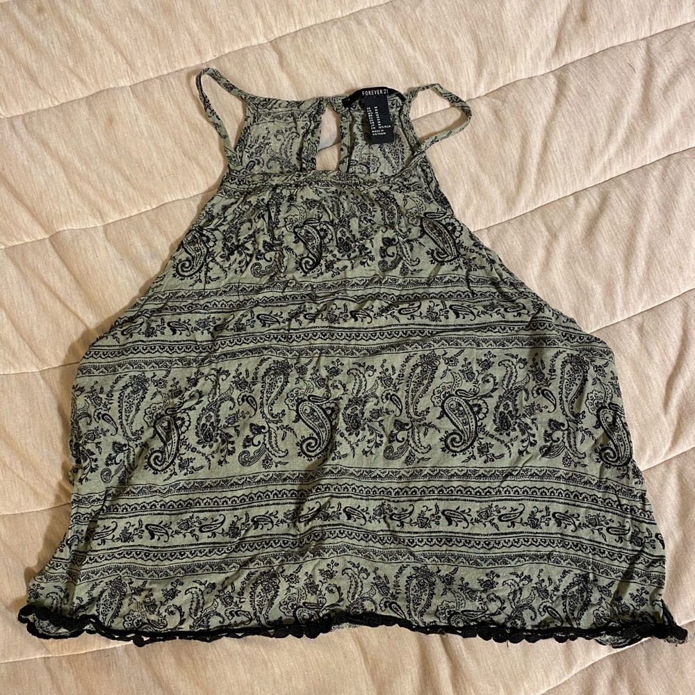 FOREVER 21 HALTER NECK TANK TOP